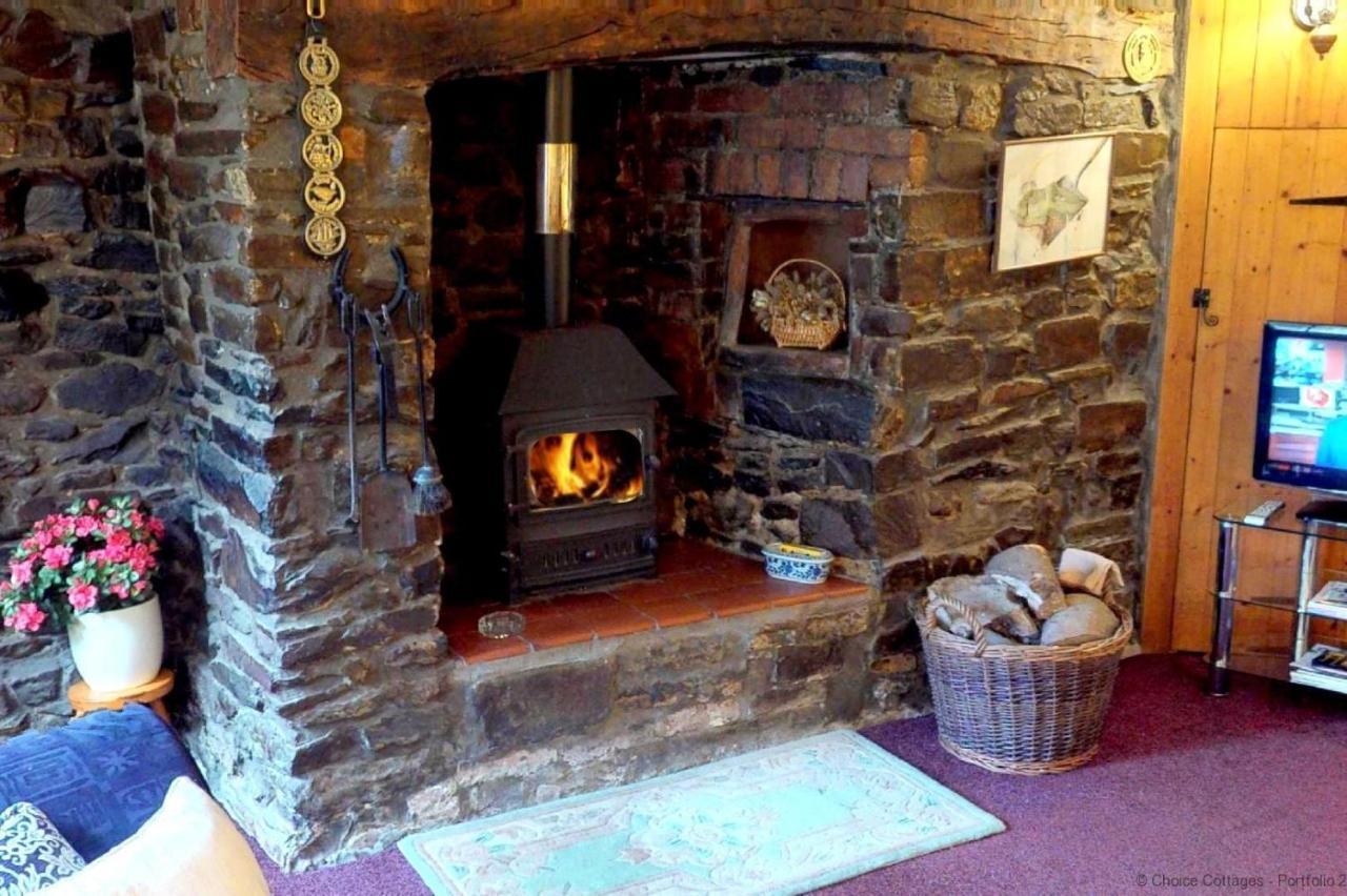Monkleigh Coachmans Cottage 1 Bedroom Бидефорд Екстериор снимка